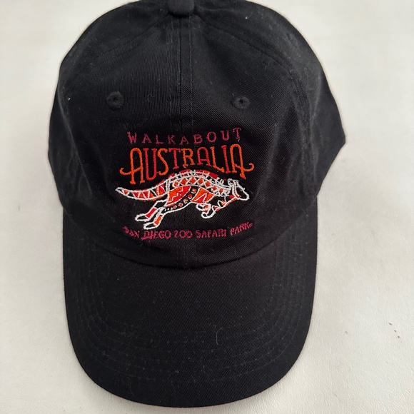 New San Diego Zoo Walkabout Australia Logo Black Baseball Cap Hat One Size - Picture 1 of 4